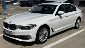 BMW seria 5 530e TVA deductibil PHEV Luxury Line - imagine 4