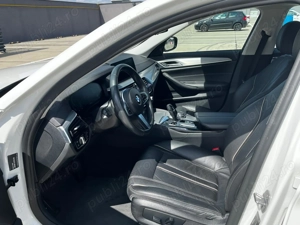 BMW seria 5 530e TVA deductibil PHEV Luxury Line - imagine 10