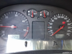 Vând Volkswagen Golf 4