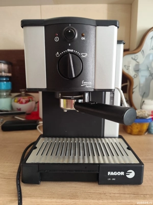 Vând aparat pentru cafea Fagor CR 282 - imagine 2