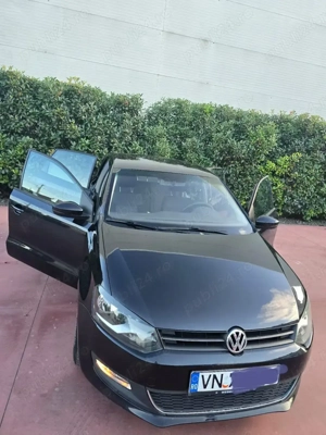 Vând Volkswagen Polo