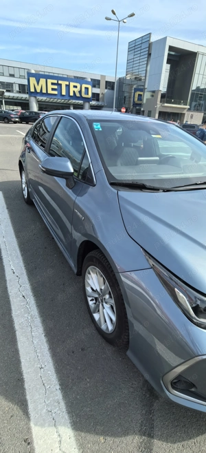 Vand Toyota corolla hybride