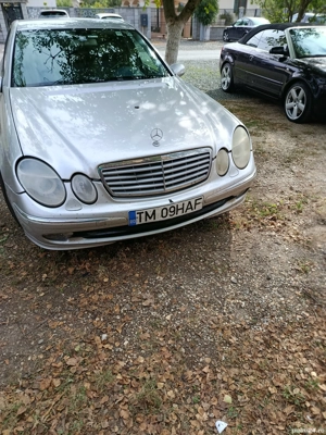 Mercedes 2,2 diesel automat - imagine 3 Mercedes 2,2 diesel automat - imagine 3