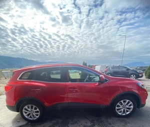 Unic proprietar- Renault Kadjar noiembrie 2019  1.4 Benzina-82.000 km - imagine 2 Unic proprietar- Renault Kadjar noiembrie 2019  1.4 Benzina-82.000 km - imagine 2