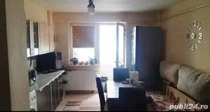 Vand apartament 2 camere decomandate 