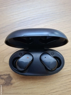 Vand căști bluetooth