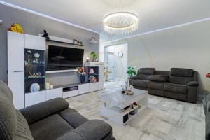 Casa parter complet mobilata cu toate utilitatile trase