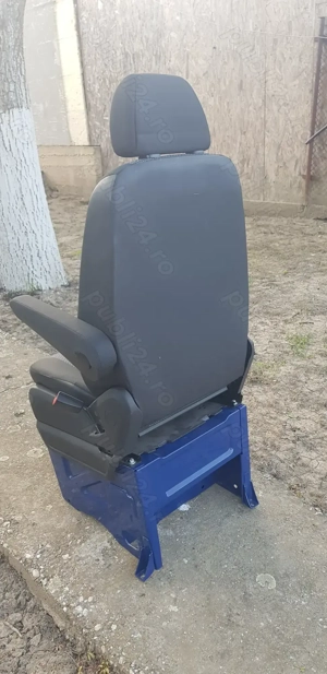 Vînd scaun dr.față Mercedes Sprinter  - imagine 4