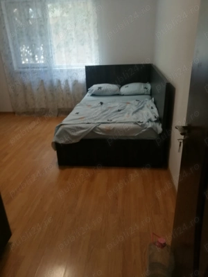 Închiriez garsonieră