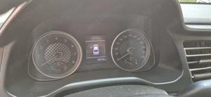 Hyundai Elantra Exclusiv - imagine 8