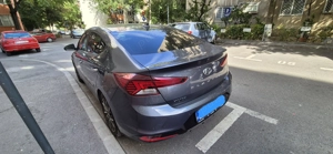Hyundai Elantra Exclusiv - imagine 4