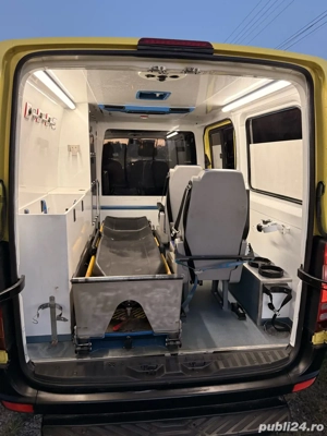 Mercedes Spriner 113CDI ambulantă - imagine 5 Mercedes Spriner 113CDI ambulantă - imagine 5