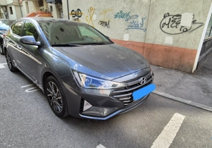 Hyundai Elantra Exclusiv - imagine 7
