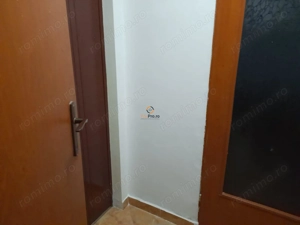 Decomandat Etaj 1 zona Buziasului - imagine 12