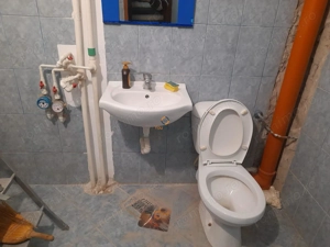 Decomandat Etaj 1 zona Buziasului - imagine 8