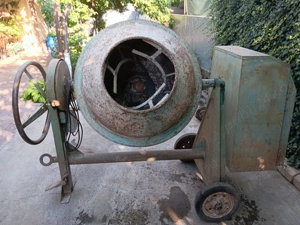 Vând betoniera !  - imagine 3