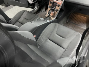 Volvo xc 60 d4 163 cai 5 cilindri - imagine 3