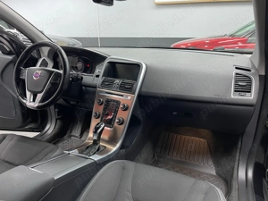 Volvo xc 60 d4 163 cai 5 cilindri - imagine 5