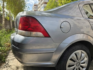 Opel Astra H berlina - imagine 6