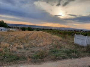 Proprietar vand 1500 mp teren pentru casa si teren agricol in Filiasi, DOLJ - imagine 4