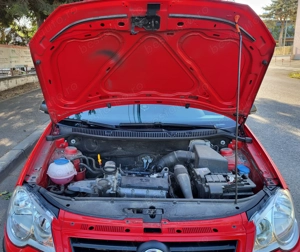 Volkswagen Polo 1.2 (2007) - Manuală - 31.500 km - imagine 5 Volkswagen Polo 1.2 (2007) - Manuală - 31.500 km - imagine 5