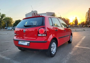 Volkswagen Polo 1.2 (2007) - Manuală - 31.500 km - imagine 6 Volkswagen Polo 1.2 (2007) - Manuală - 31.500 km - imagine 6