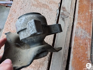 tampon motor dreapta Ford focus mk1 1  - imagine 7