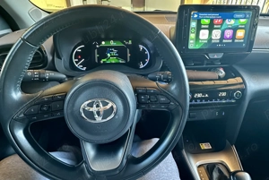 Toyota Yaris Cross Exclusive ( varianta top)  ca nouă 35.000 km - imagine 5