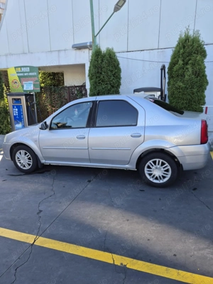 Vând Logan Prestige1,6-16V