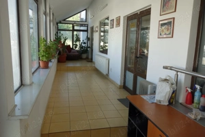 Cladire administrativa   Zona Vladesti   Acces la Dn64  - imagine 4