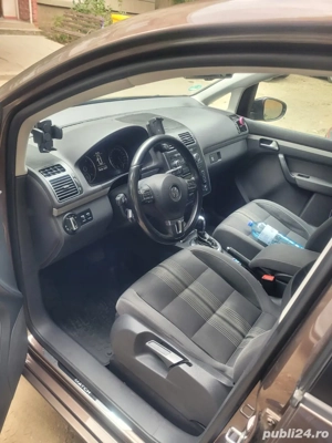 VW Touran  - imagine 2