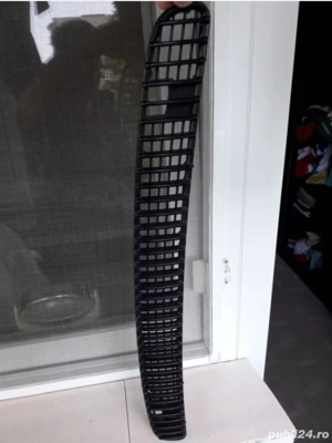 BMW E46 - Grila capota Bmw E46 Non-Facelift NEVOPSITA