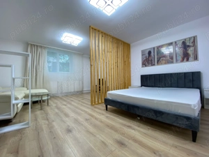 Inchiriez apartament cu doua camere  in zona centrala la un minut de zona pietonala - imagine 5