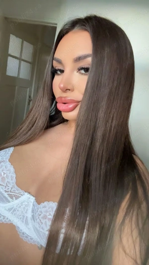 Doar deplasari!!Bomba!!Poze reale!!Outcall!