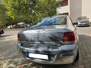 Opel Astra H berlina - imagine 5