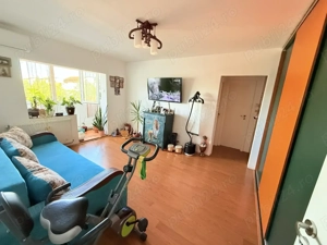 Vând apartament cu 2 camere 