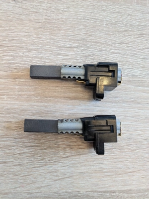 Cărbuni motor aspirator Samsung 