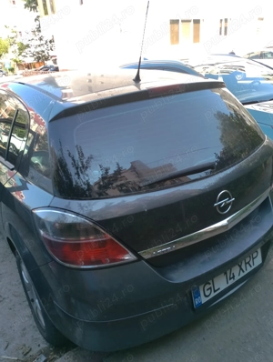 Opel Astra 2011