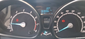 vând Ford Fiesta 6 facelift 2017 - imagine 6