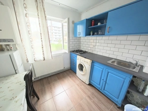 Vand  garsonieră, Hunedoara, Zona Micro 3 - imagine 4