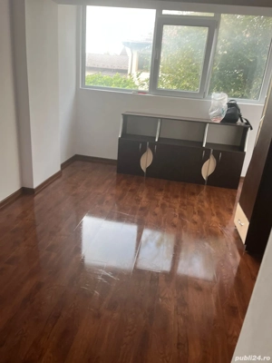 vand apartament cu 2 camere et1 str patriei nr8 Rm sarat  - imagine 2