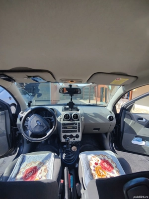 vând ford fusion 1.6 2004