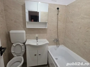 închiriez apartament 