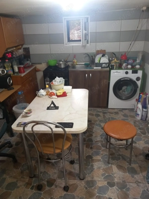 Casa de vânzare Pischia - imagine 4 Casa de vânzare Pischia - imagine 4