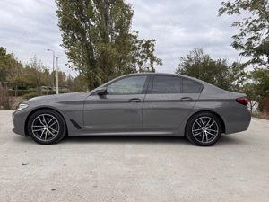 2021 BMW 520d 190 cp M Pachet | Harman Kardon , Ventilatie | Finantare | TVA Deductibil - imagine 2