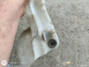 Vas lichid parbriz Ford Focus 2  1.6 TDCI 2004-2012 4M51-13K163AB BC MF - imagine 3