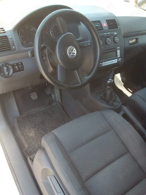 Vând Touran 1.9 Tdi - imagine 4