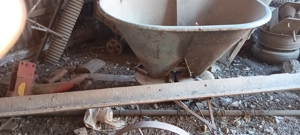 Vând semănătoare sup21  - imagine 3