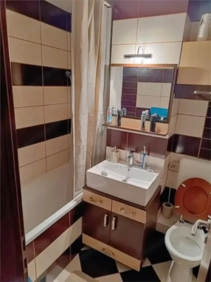 COMPLEX STUDENTESC - 3 CAM - DECOMANDAT - 2 BALCOANE - RENOVAT - MOBILAT - CENTRALA -LUMINOS- - imagine 10