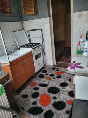De vanzare apart cu o camera, 40 mp, Pct Cardinale et 4, cu centrala si aer conditionat 80000 euro - imagine 8